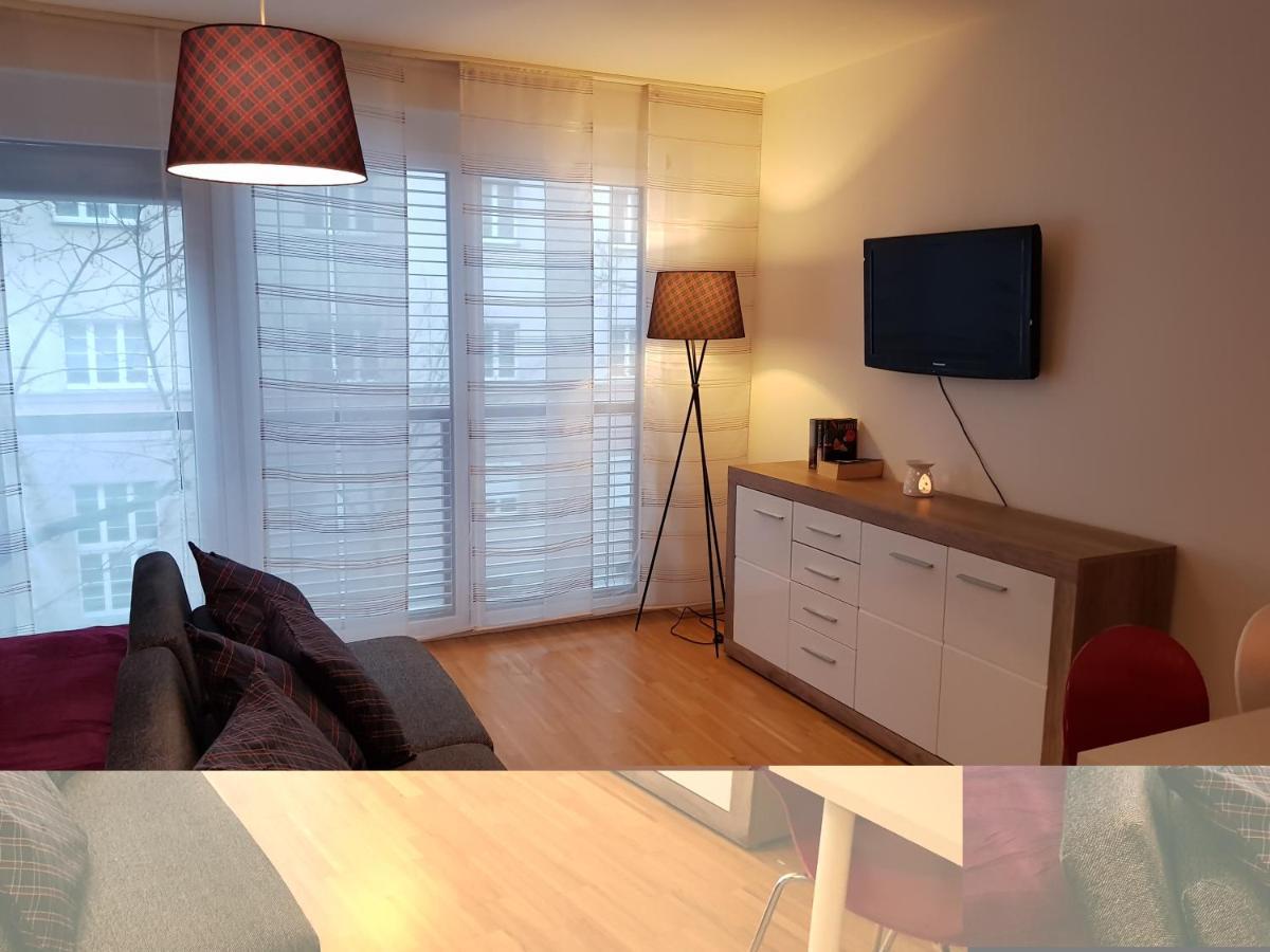 Bullsliving Kaisermuehlen Apartment Erni Next To Uno City Wiedeń Zewnętrze zdjęcie