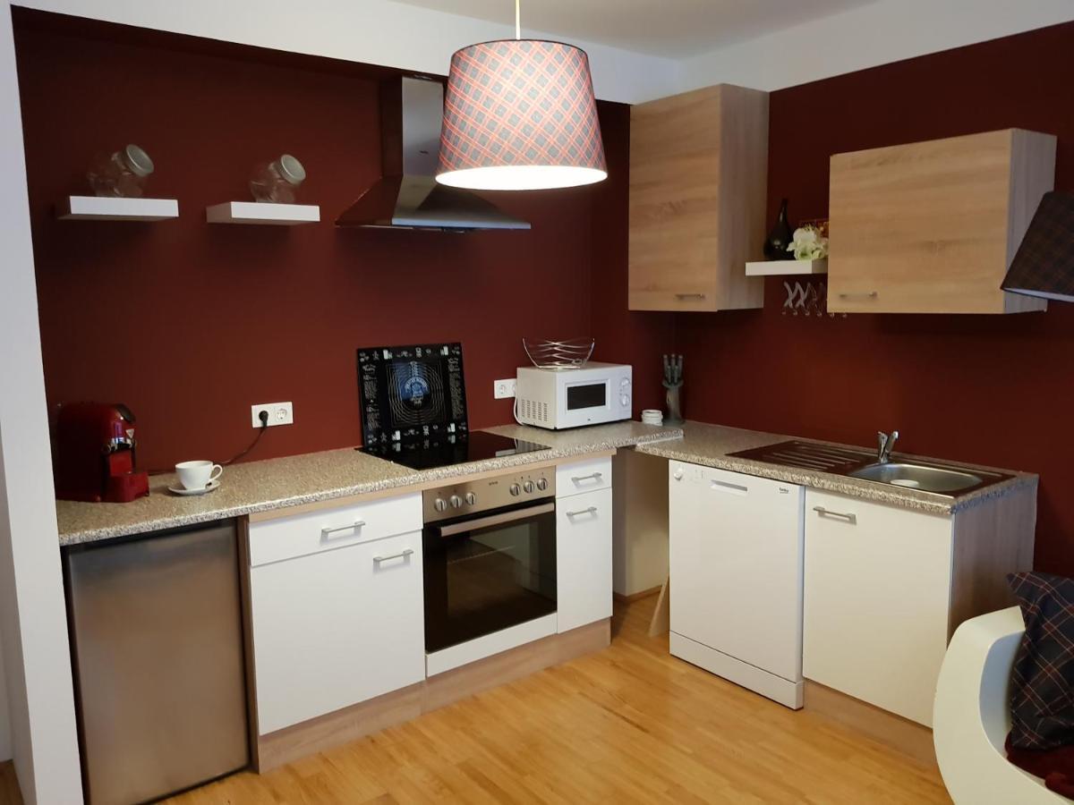Bullsliving Kaisermuehlen Apartment Erni Next To Uno City Wiedeń Zewnętrze zdjęcie